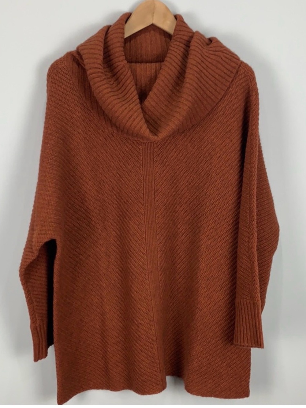 Rust 100% Wool Oversized Sweater - Perfect for Fall